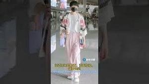 全网疯传！为了于朦胧，美女网友硬杠警察！（上）