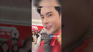 最帅瞬间合集！精致绝伦的容颜，纯洁善良的灵魂！可惜世界上再也没有你！